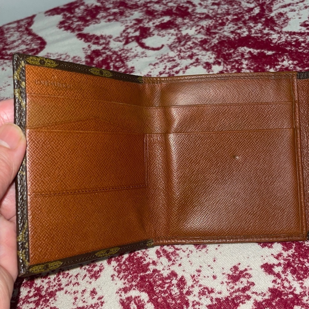 Louis Vuitton Monogram Trifold Compact Wallet - Picture 8 of 11